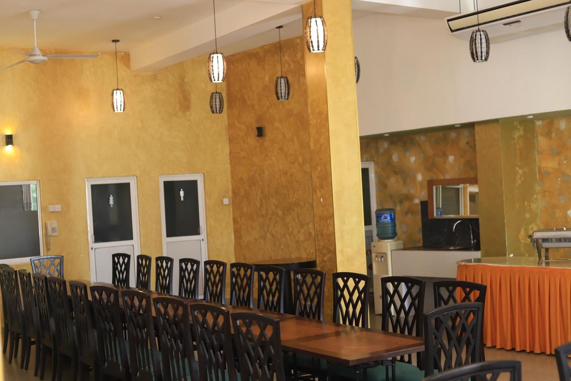 K And K Country Resort Minuwangoda Bagian luar foto