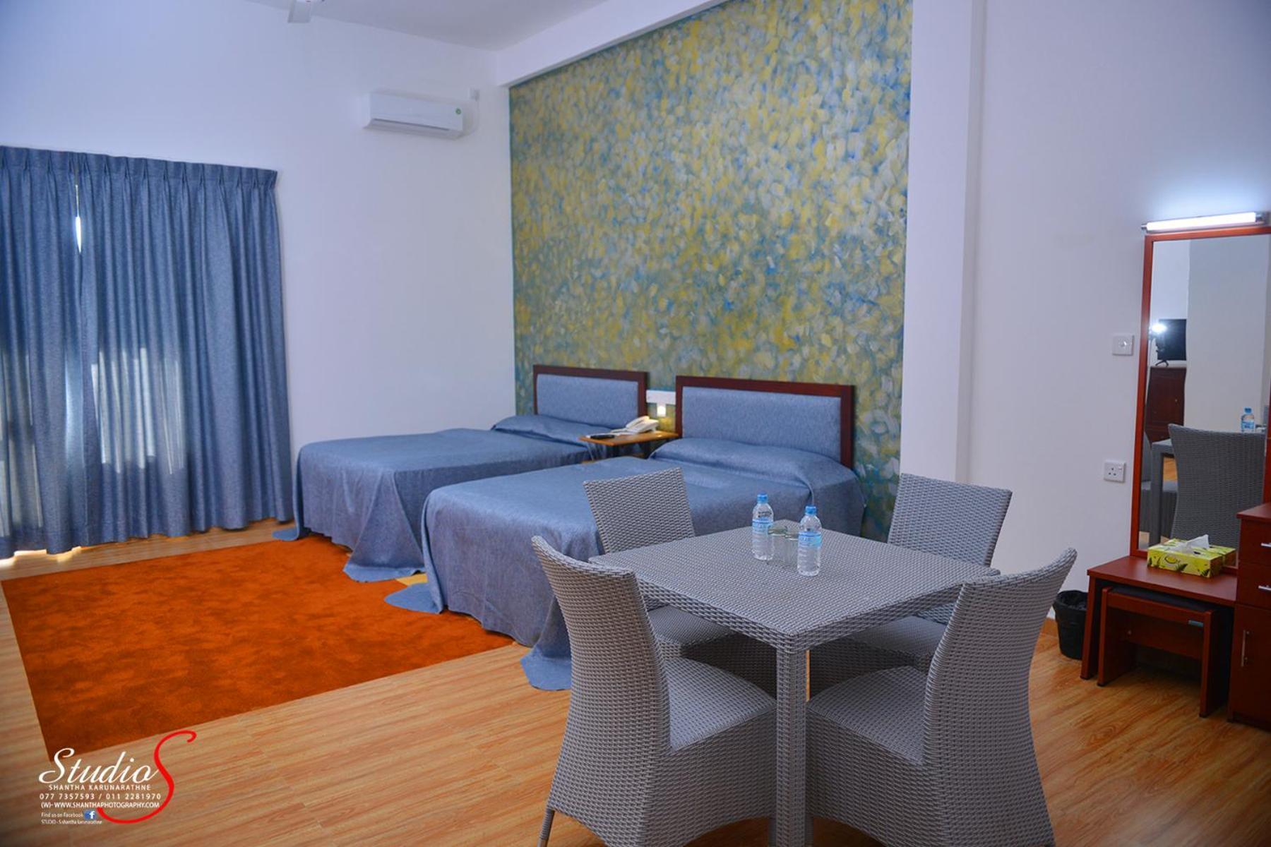 K And K Country Resort Minuwangoda Bagian luar foto