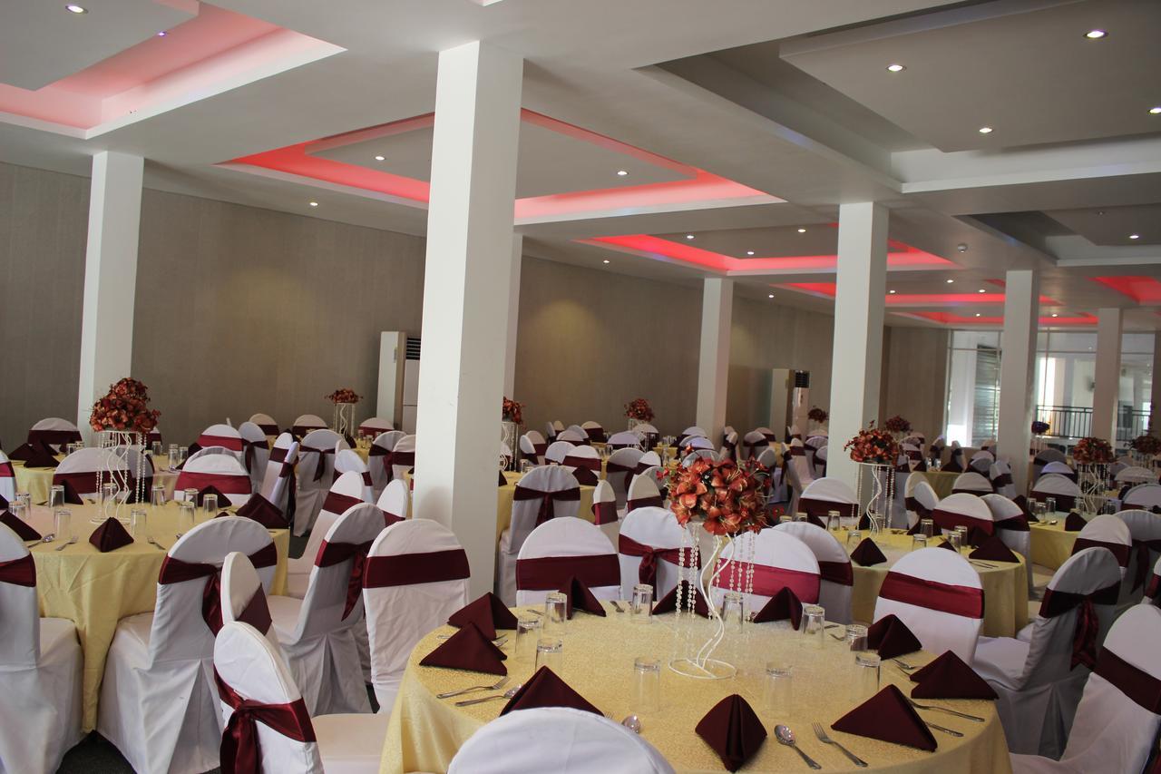 K And K Country Resort Minuwangoda Bagian luar foto